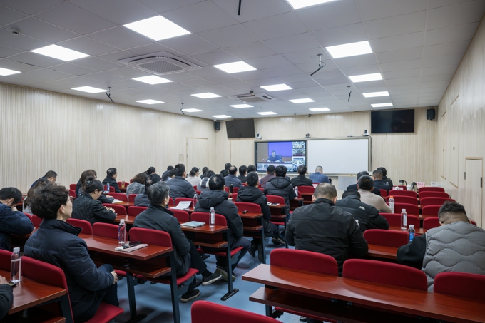 我校参加2025年全省教育系统全面从严治党工作视频会2.jpg