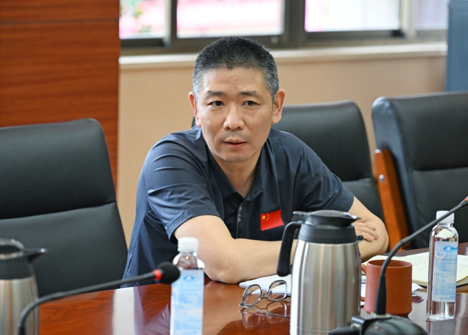 无锡太湖学院召开党委理论学习中心组(扩大)学习会专题学习全国教育大会精神4.jpg