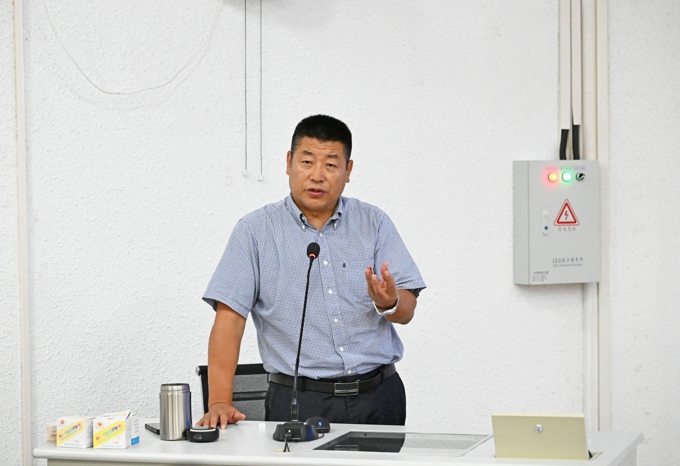 无锡太湖学院邀请名家大师为2024级新生讲授通识课7.jpg