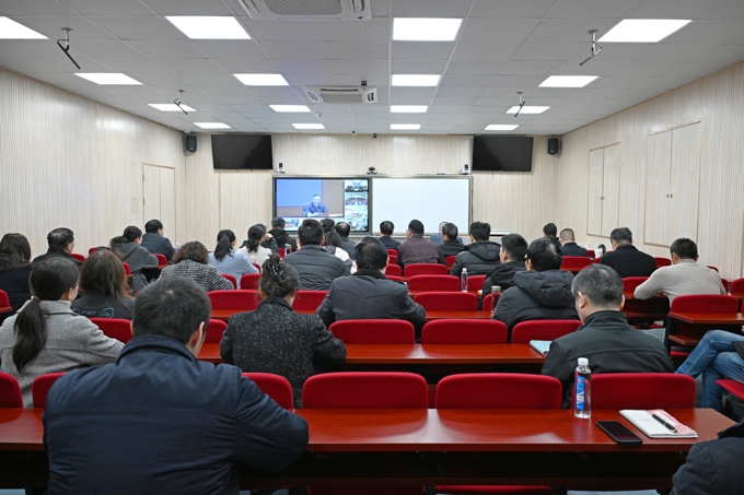 我校参加2025年全省教育系统全面从严治党工作视频会3.jpg
