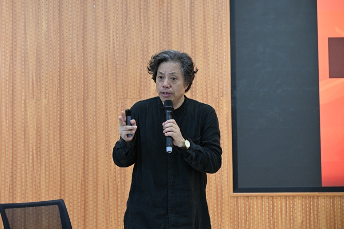 无锡太湖学院邀请名家大师为2024级新生讲授通识课10.jpg